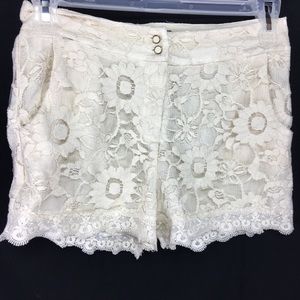 💐Max & Riley lace shorts size M💐